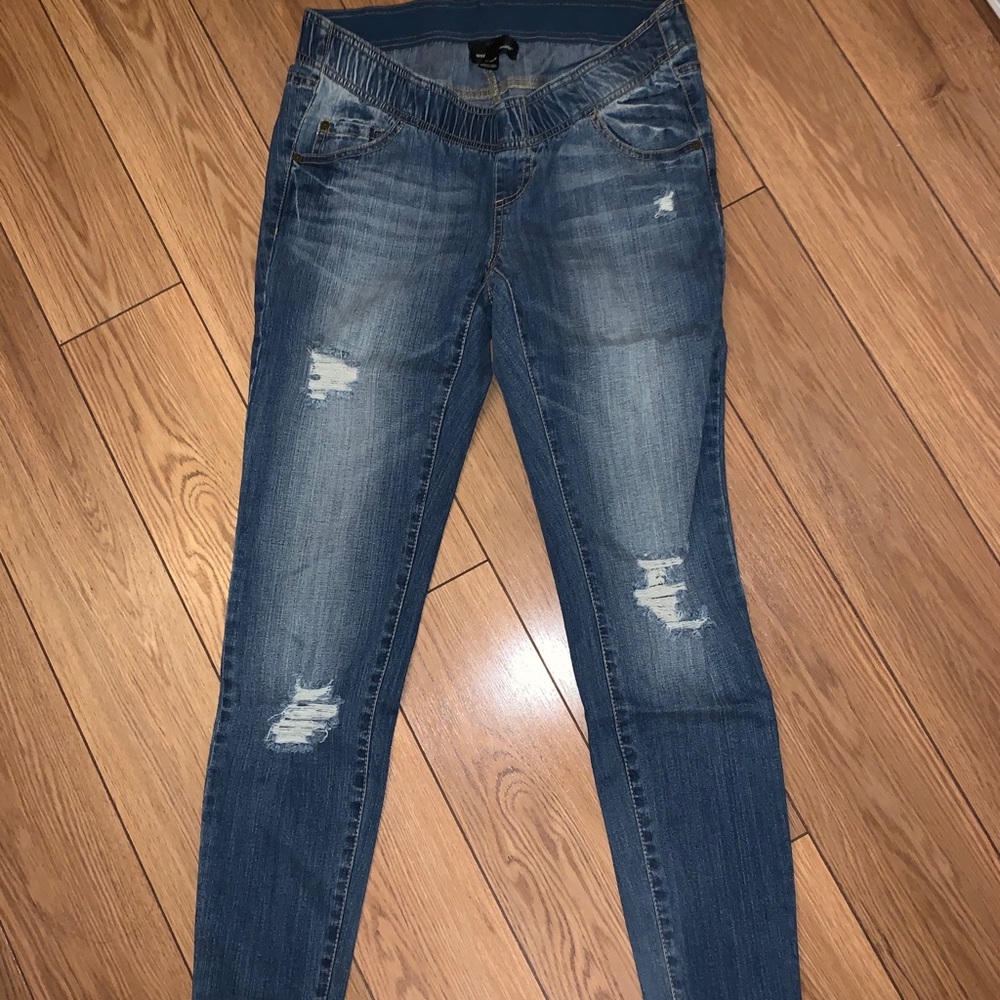 Wendy Bellissimo Destroyed Maternity Jeans SZ M